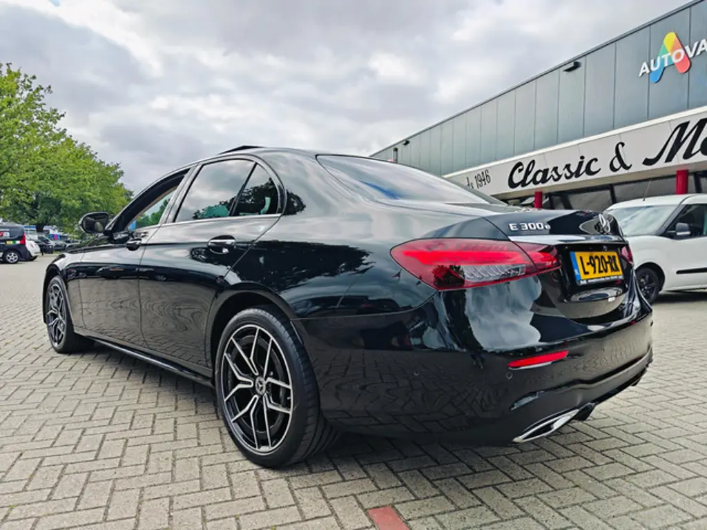 Mercedes-Benz E-Klasse 3
