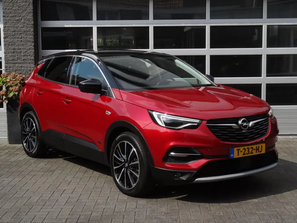 Opel Grandland X 2