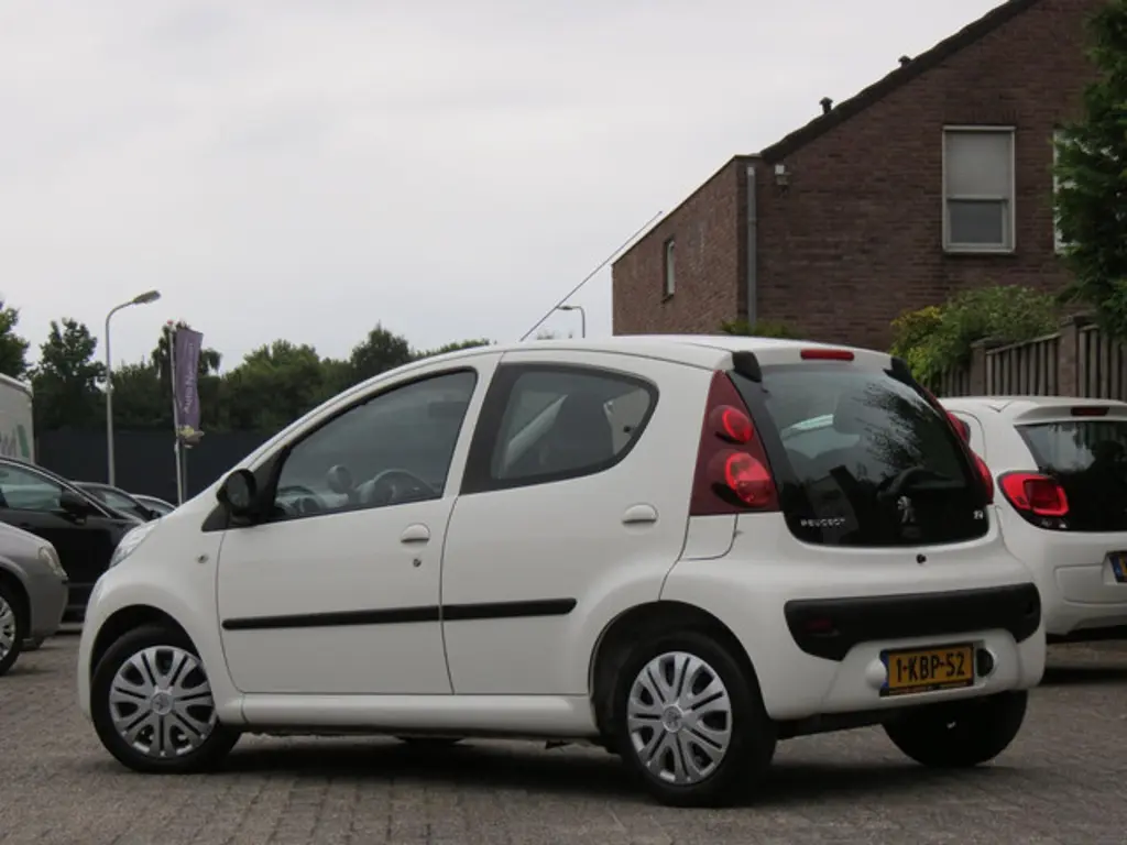 Peugeot 107 2