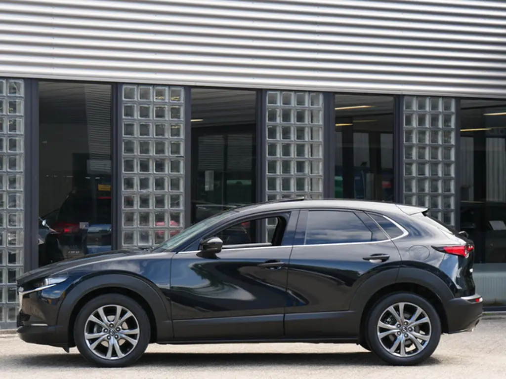 Mazda CX-30 3