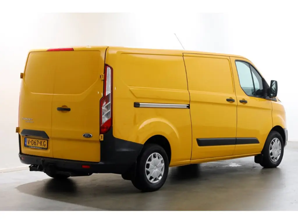 Ford Transit Custom 2