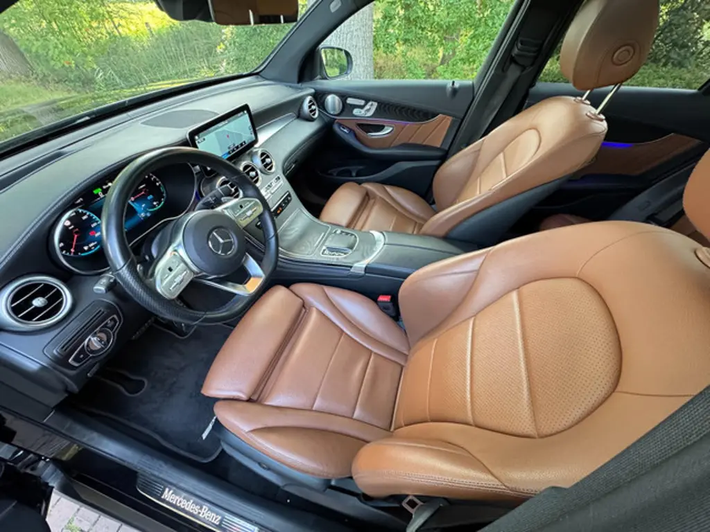Mercedes-Benz GLC 2