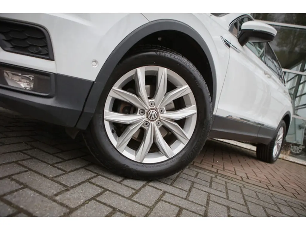 Volkswagen Tiguan Allspace 2