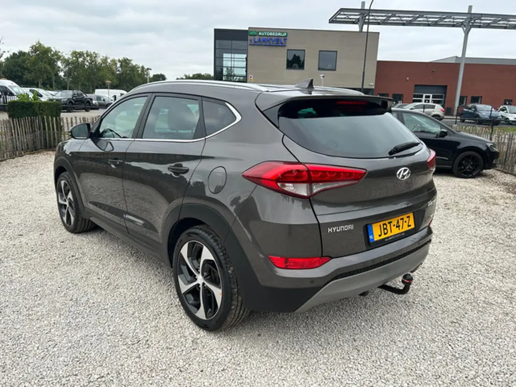 Hyundai Tucson 2