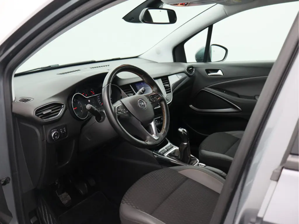 Opel Crossland X 2