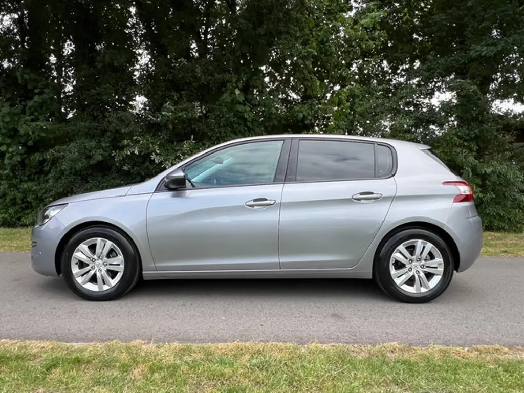 Peugeot 308 2