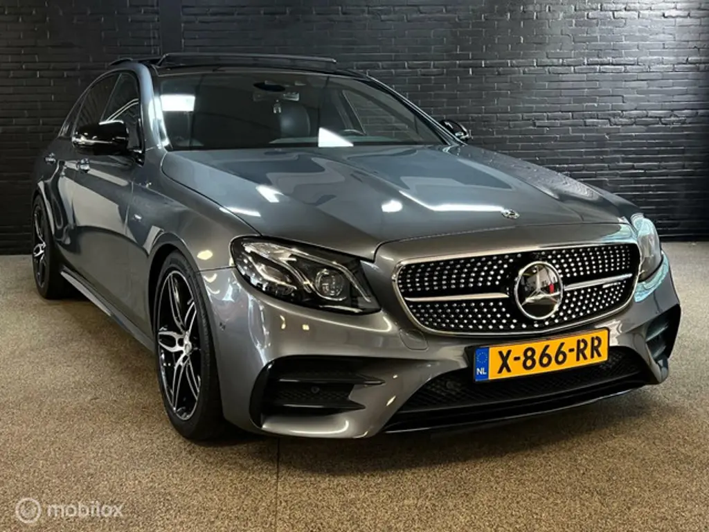 Mercedes-Benz E-Klasse 2