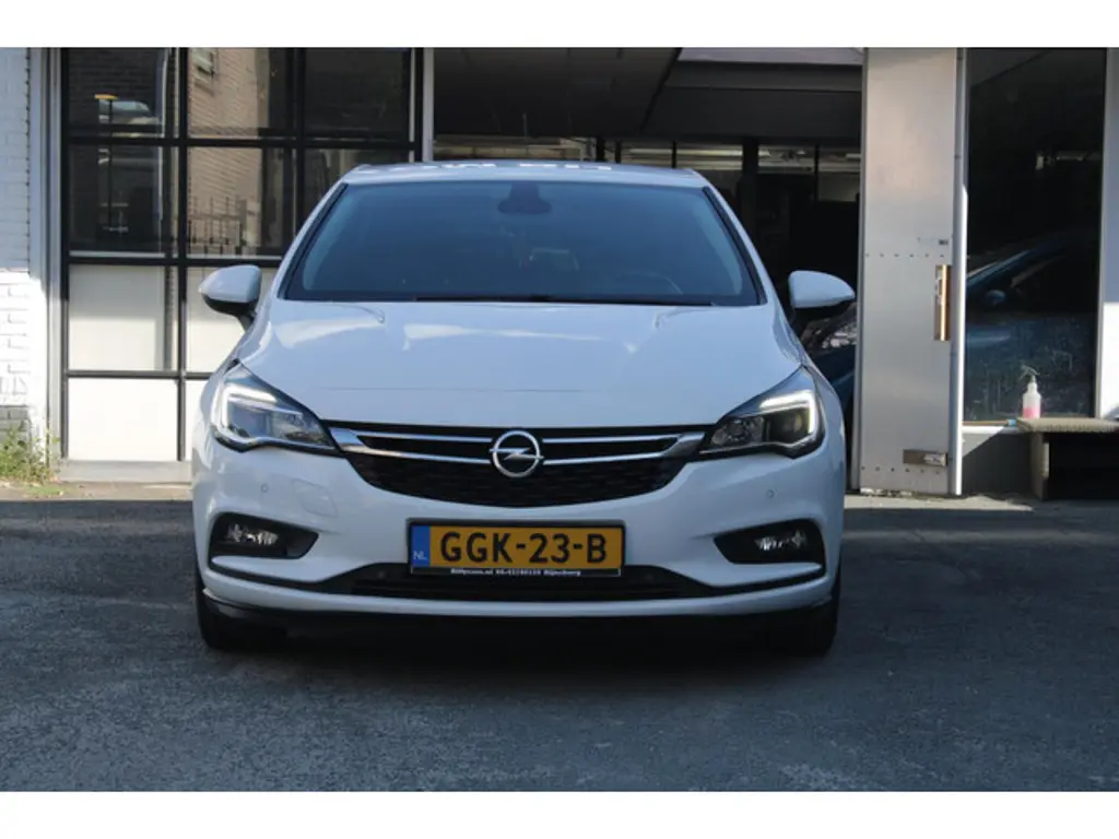 Opel Astra 2