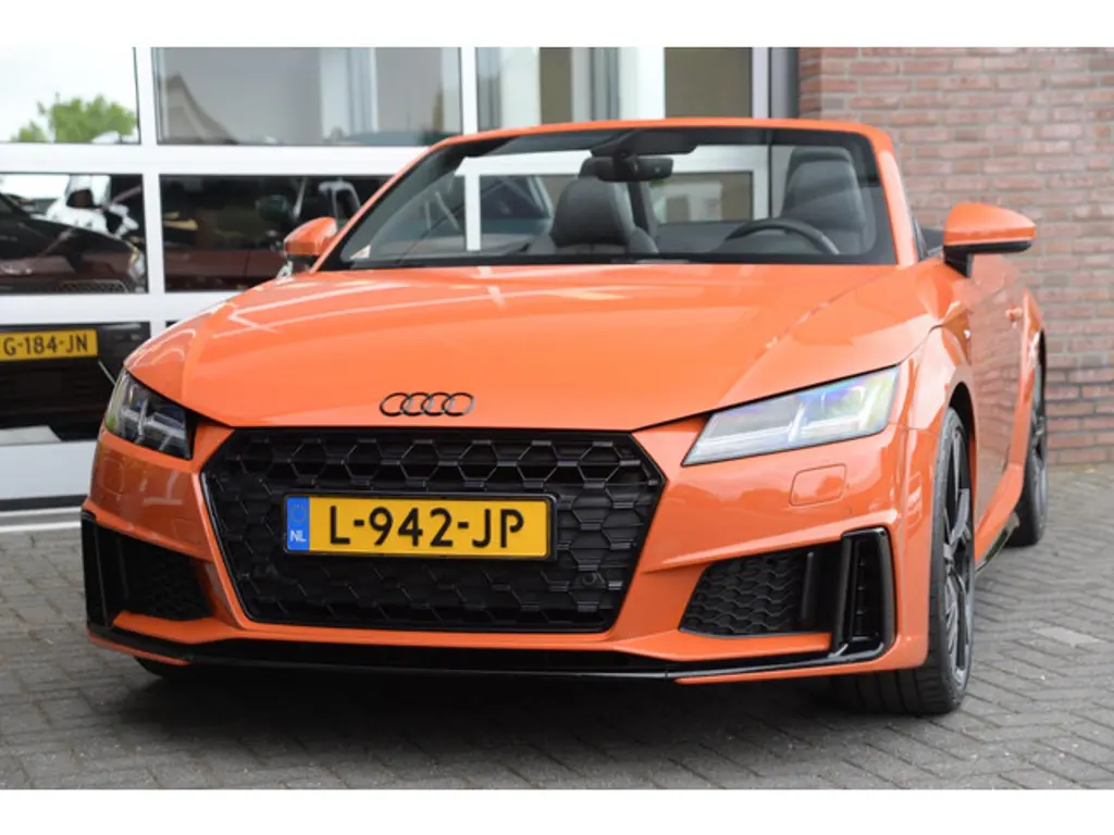 Audi TT 2