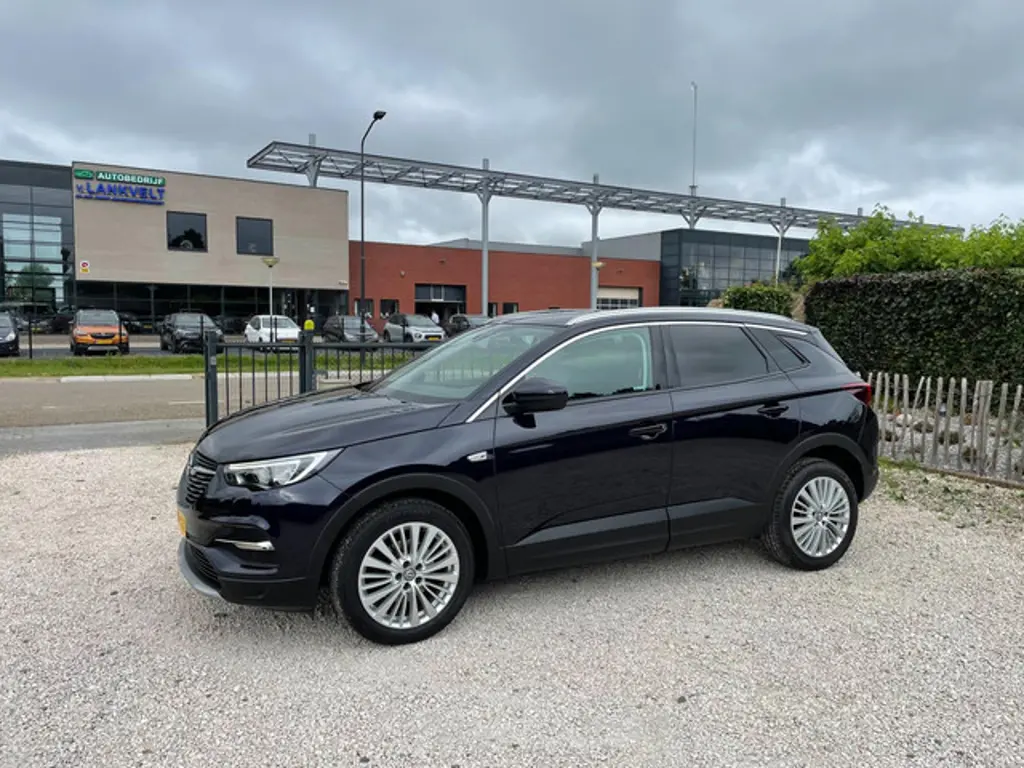 Opel Grandland X 3