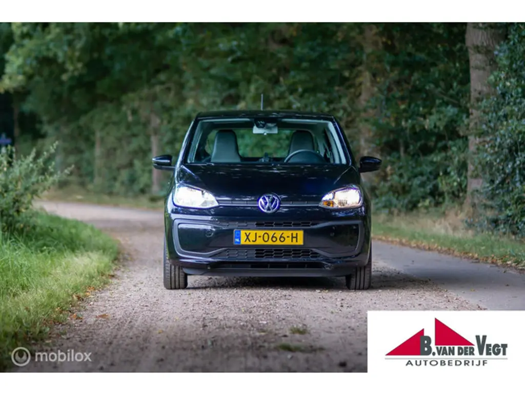 Volkswagen up! 3