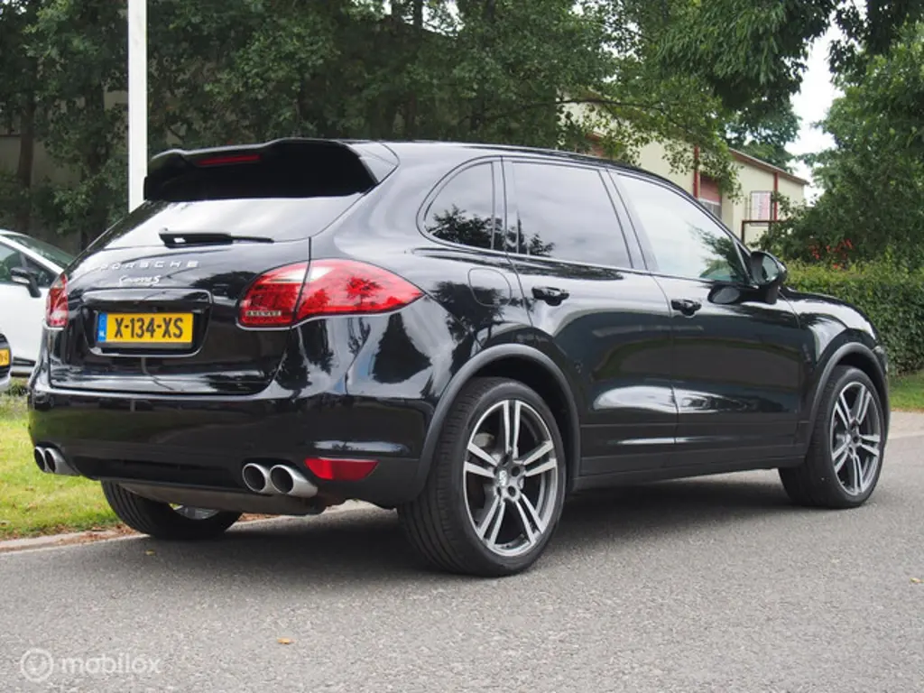 Porsche Cayenne 3