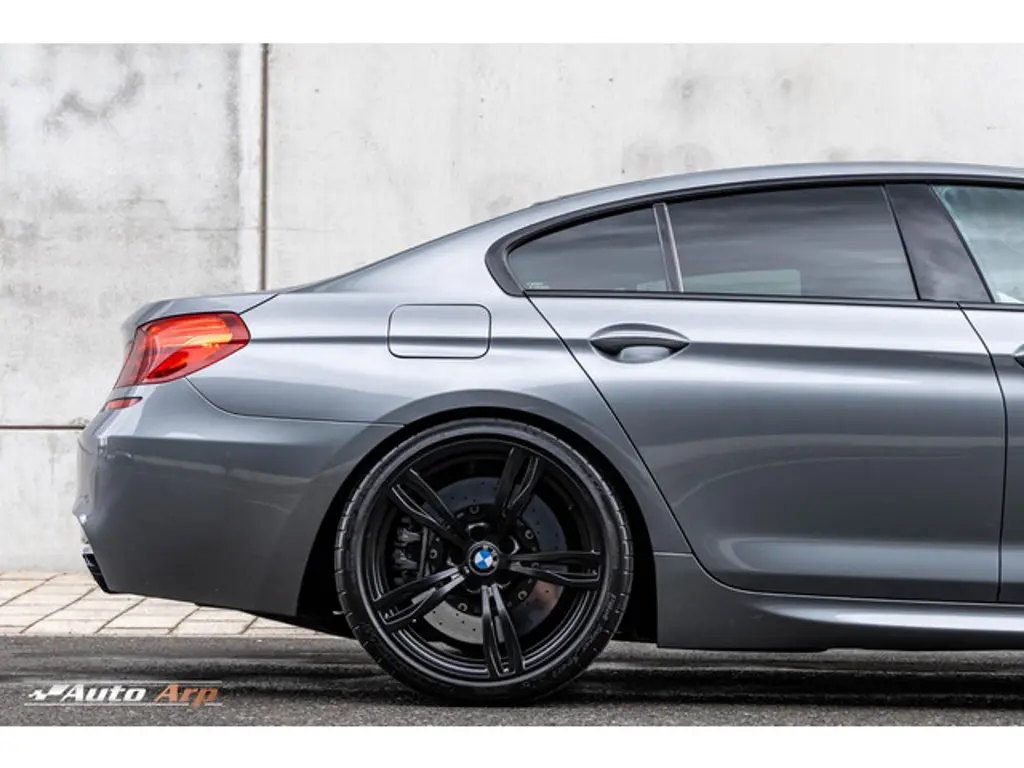BMW M6 3