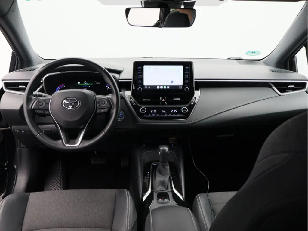 Toyota Corolla Touring Sports 2