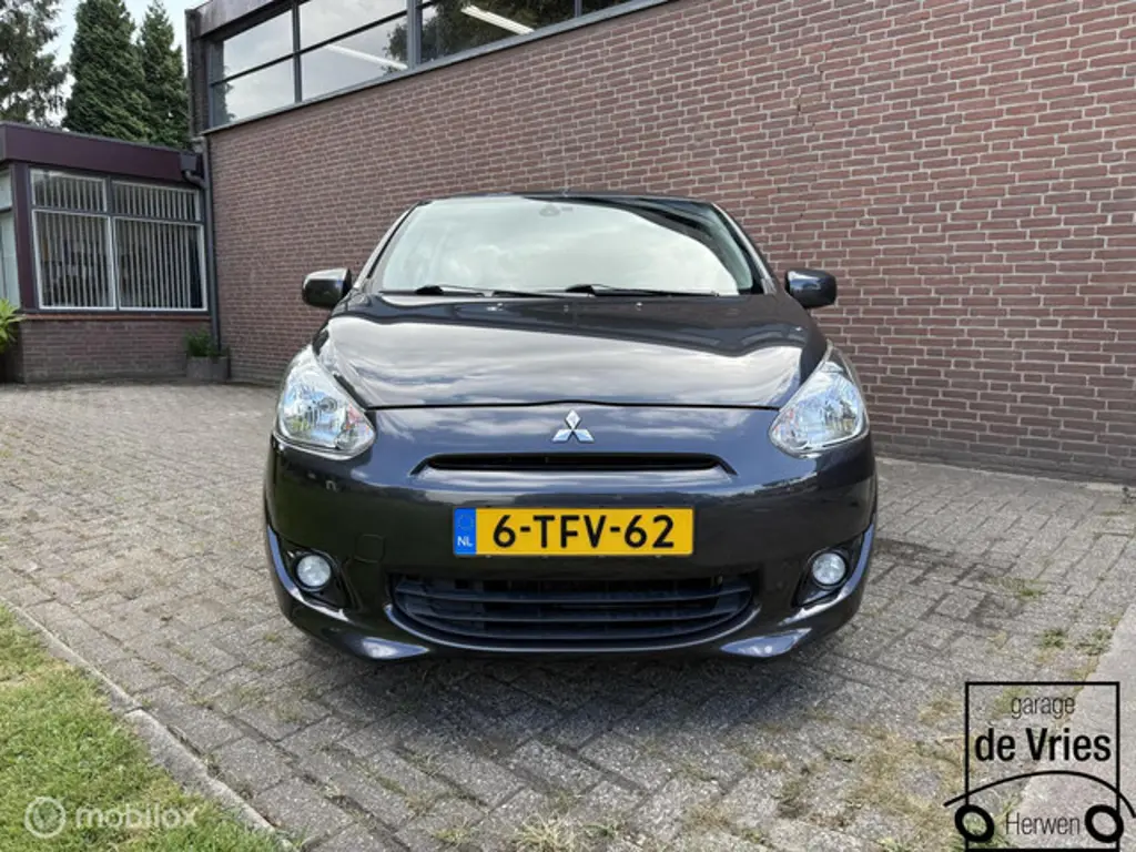 Mitsubishi Space Star 2