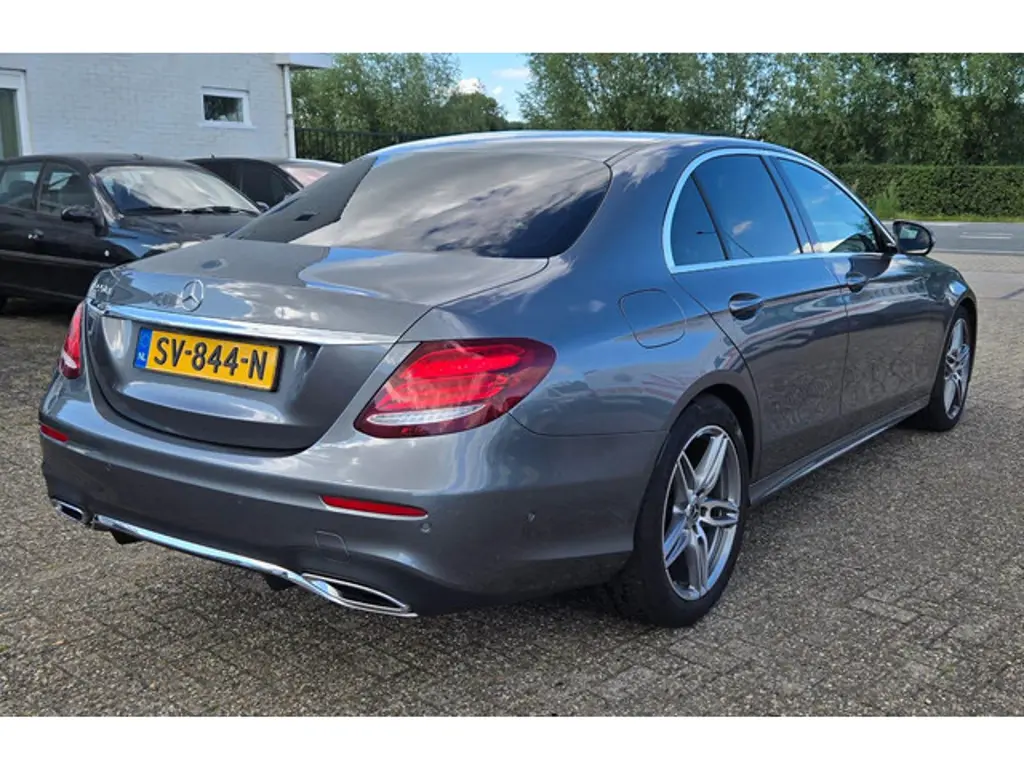 Mercedes-Benz E-Klasse 3