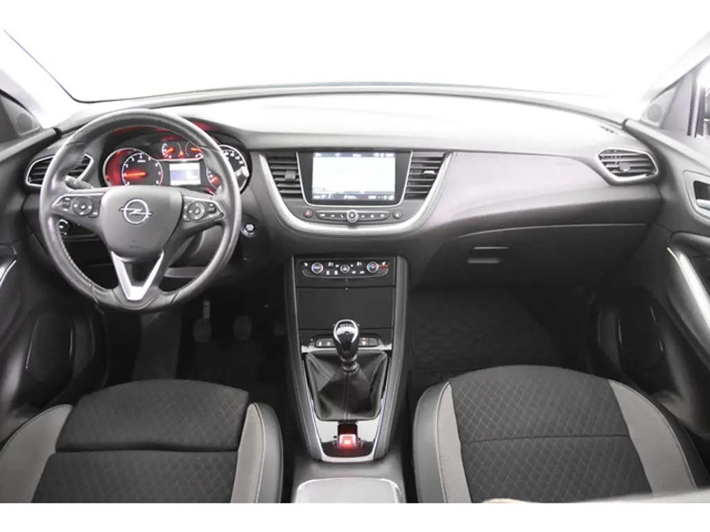 Opel Grandland X 2