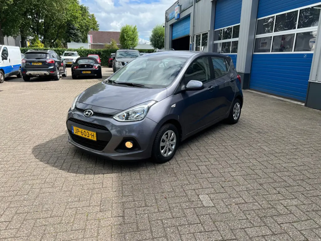 Hyundai i10 3