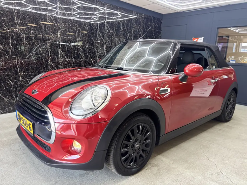 MINI Cooper Cabrio 2