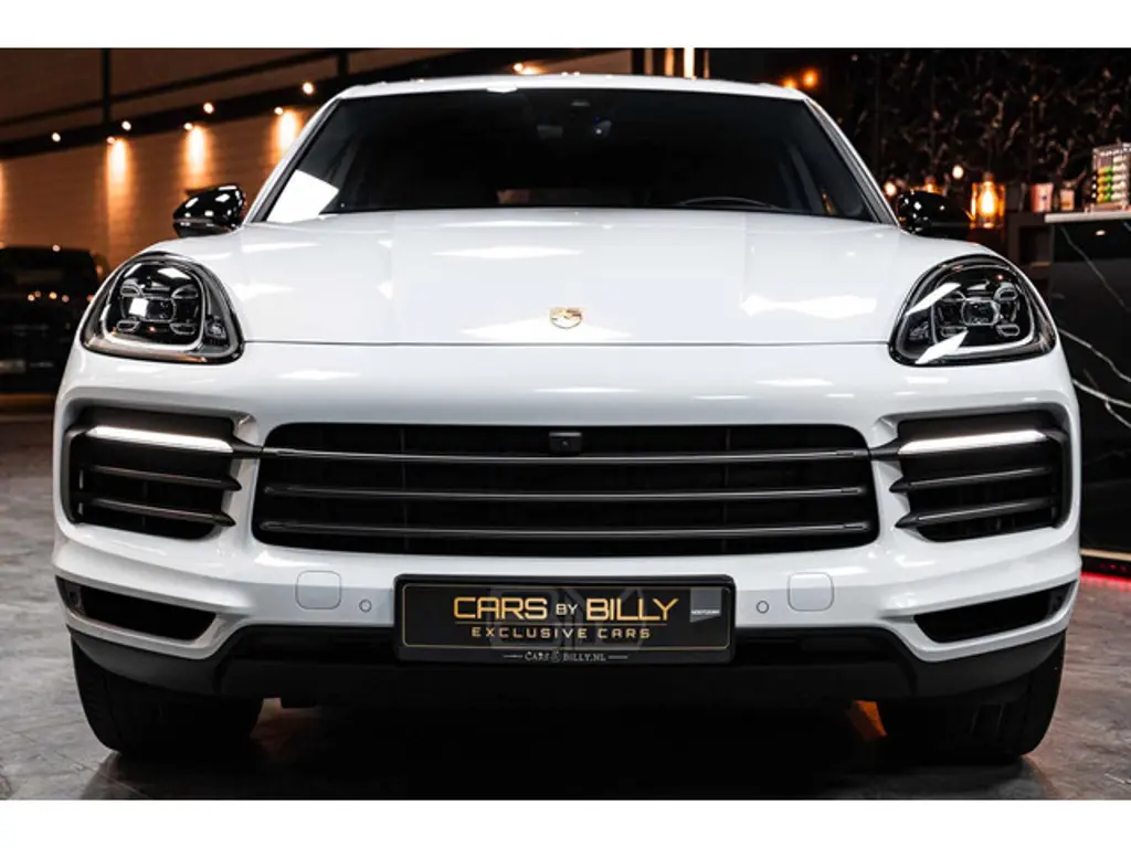 Porsche Cayenne 2