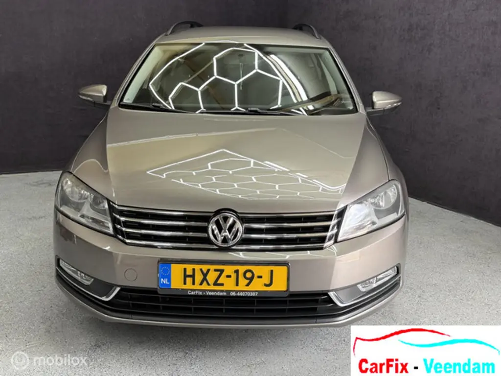 Volkswagen Passat 2