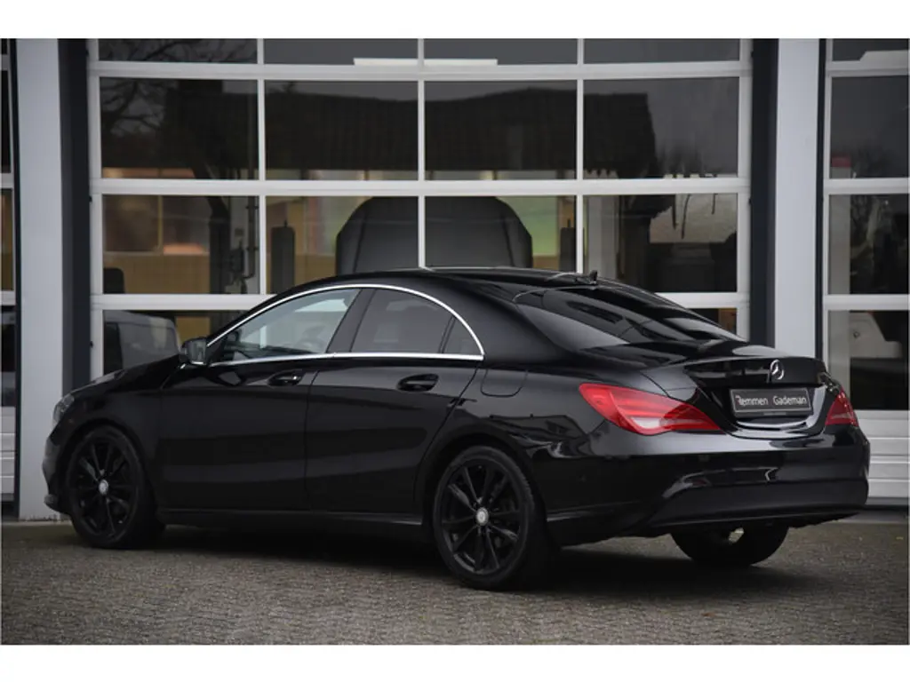 Mercedes-Benz CLA 3