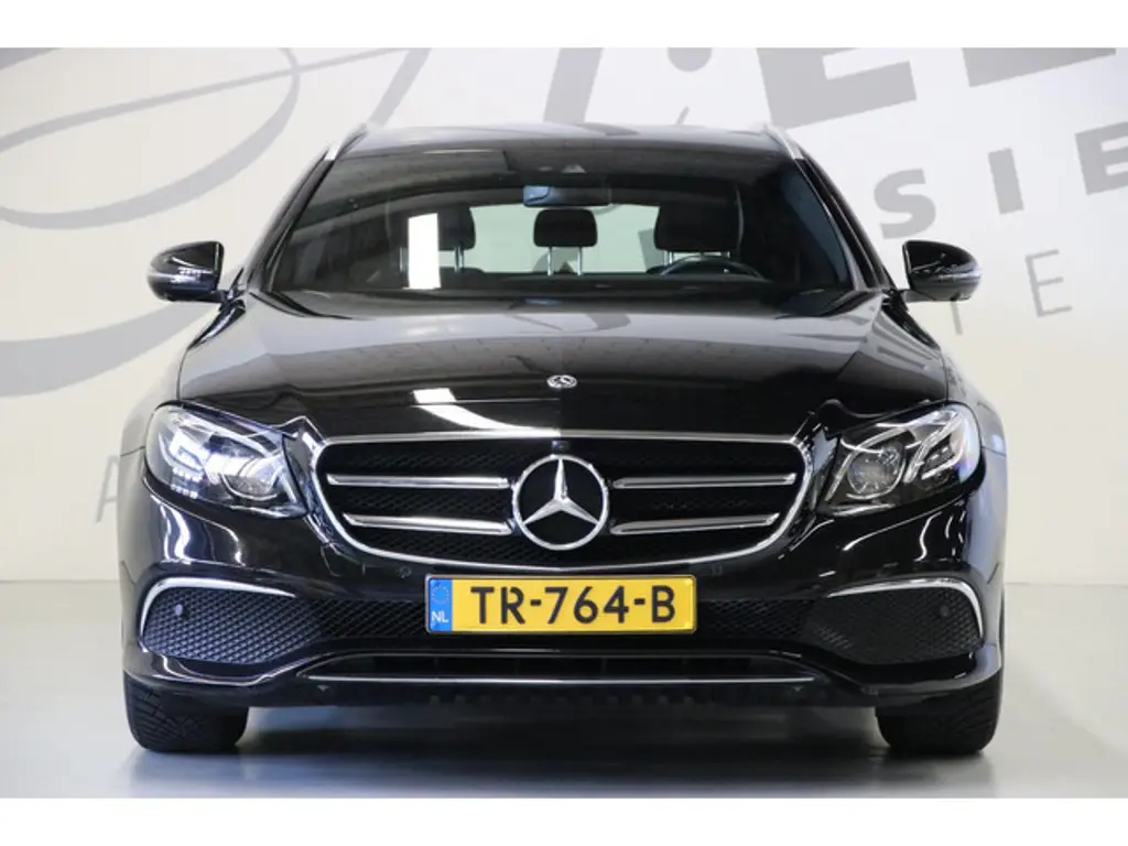 Mercedes-Benz E-Klasse 2