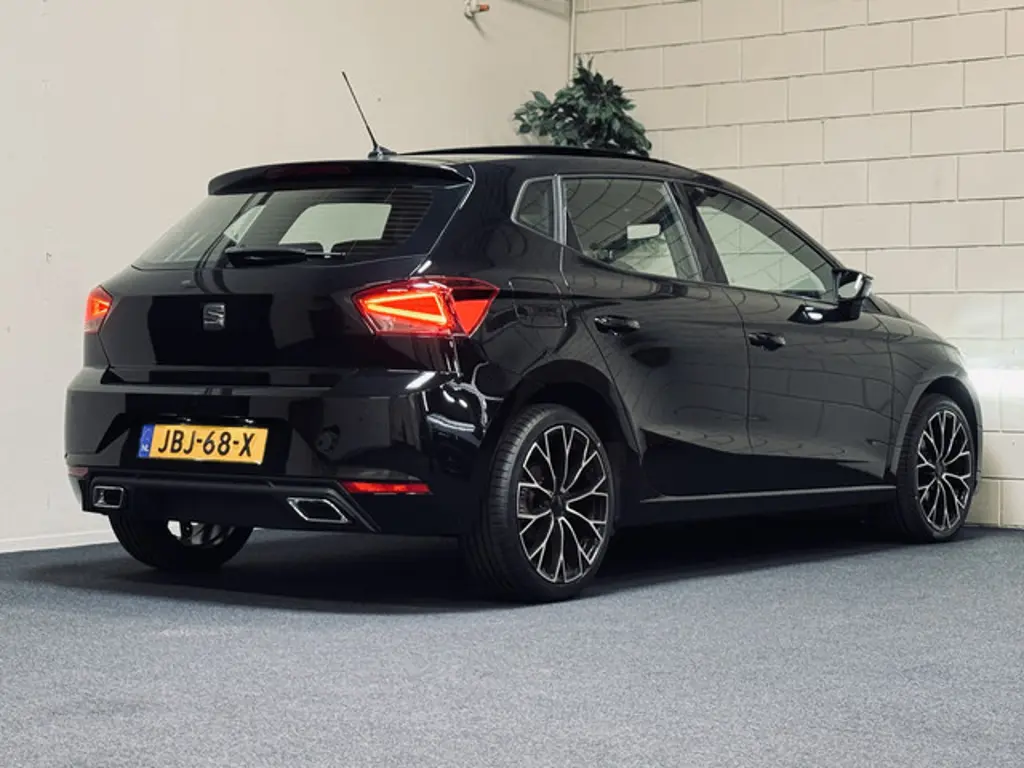 SEAT Ibiza 2