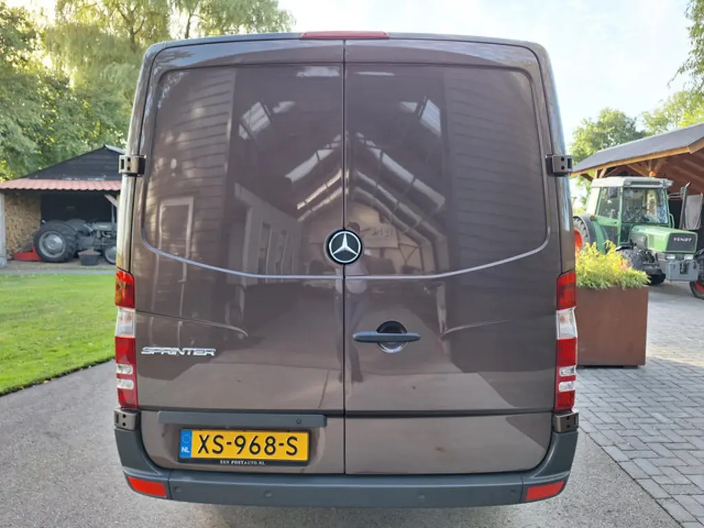 Mercedes-Benz Sprinter 3