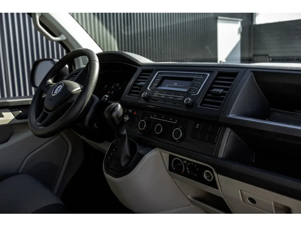Volkswagen Transporter 2