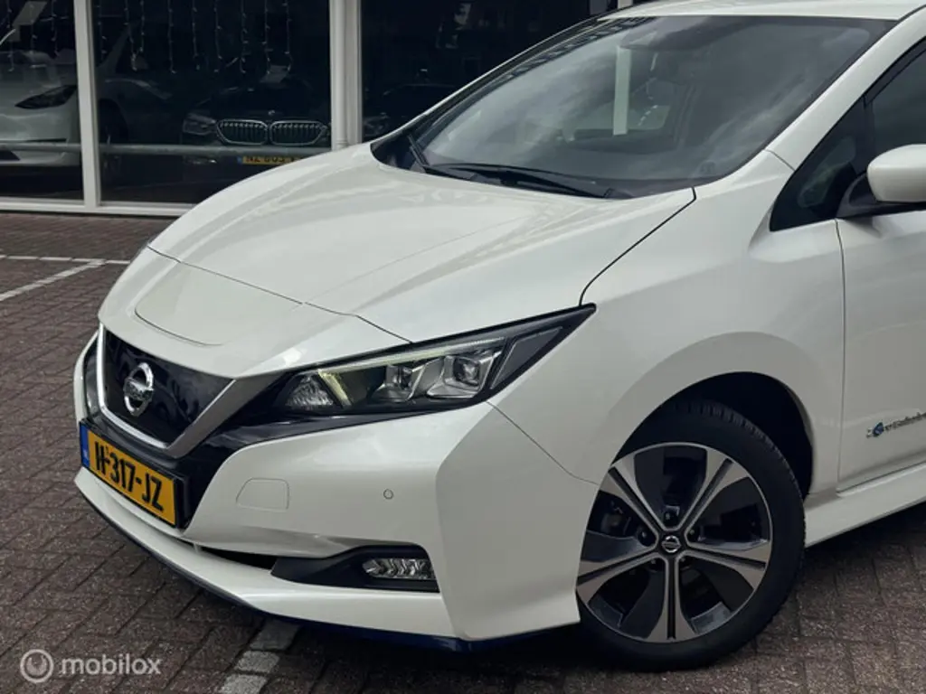 Nissan Leaf 2