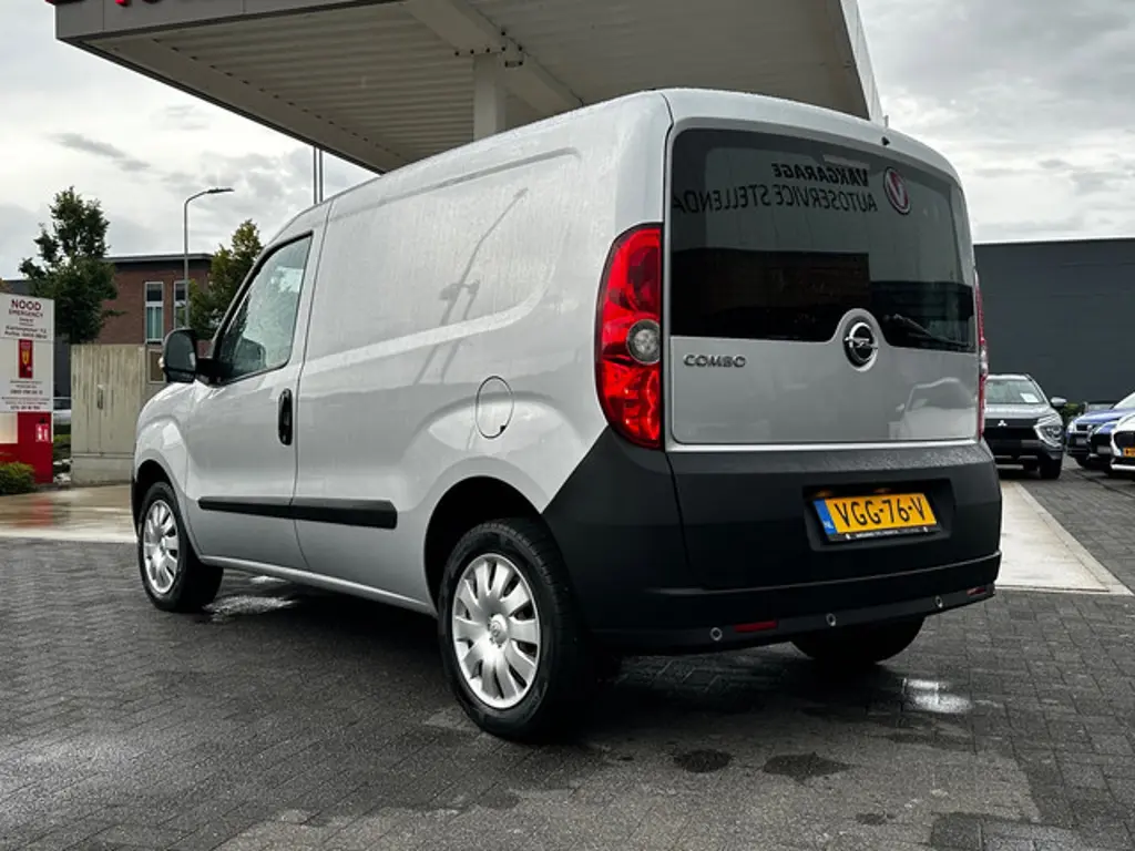 Opel Combo 2