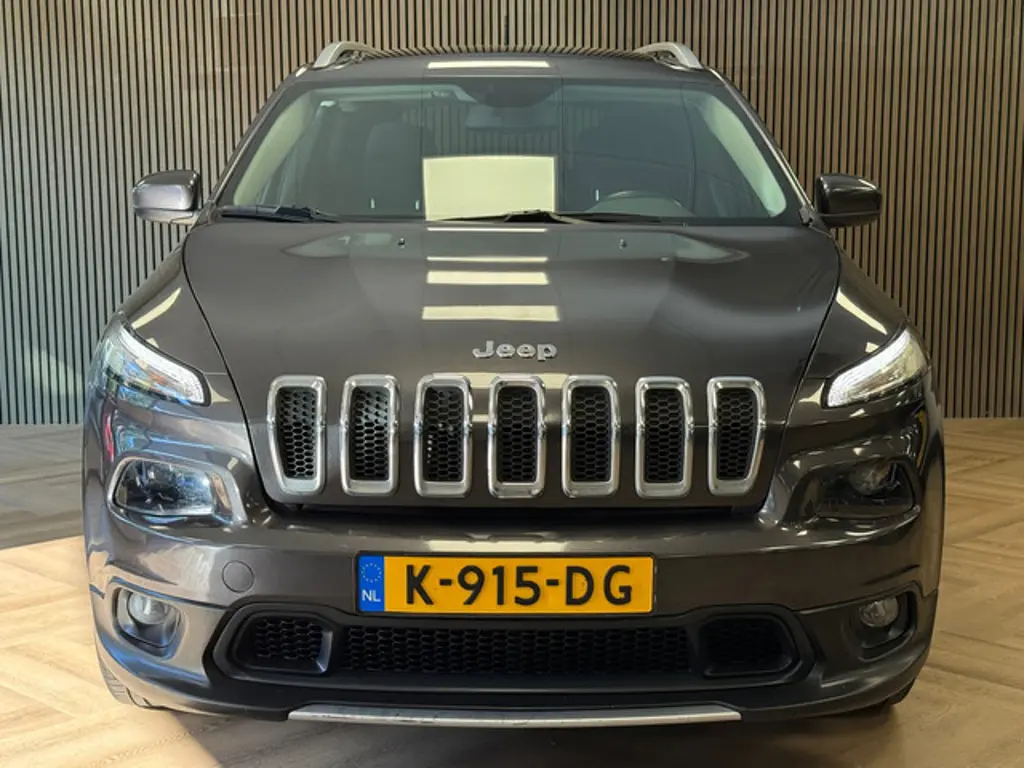 Jeep Cherokee 2