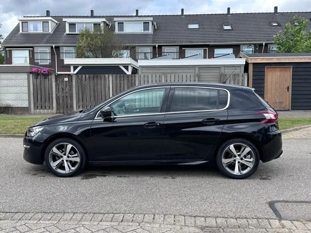 Peugeot 308 2