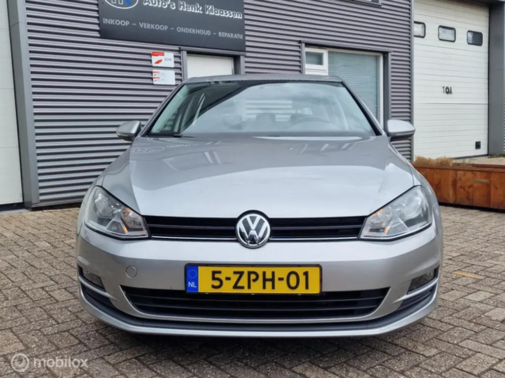 Volkswagen Golf 2