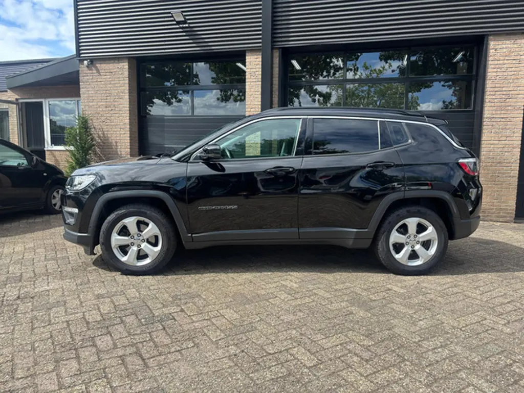 Jeep Compass 2