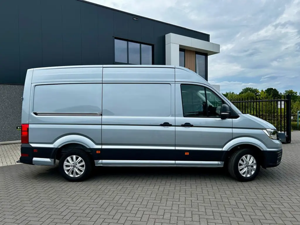 Volkswagen Crafter 2