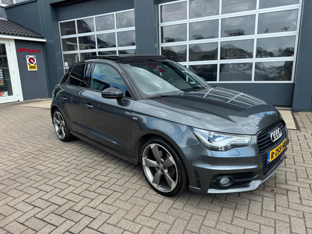 Audi A1 Sportback 2