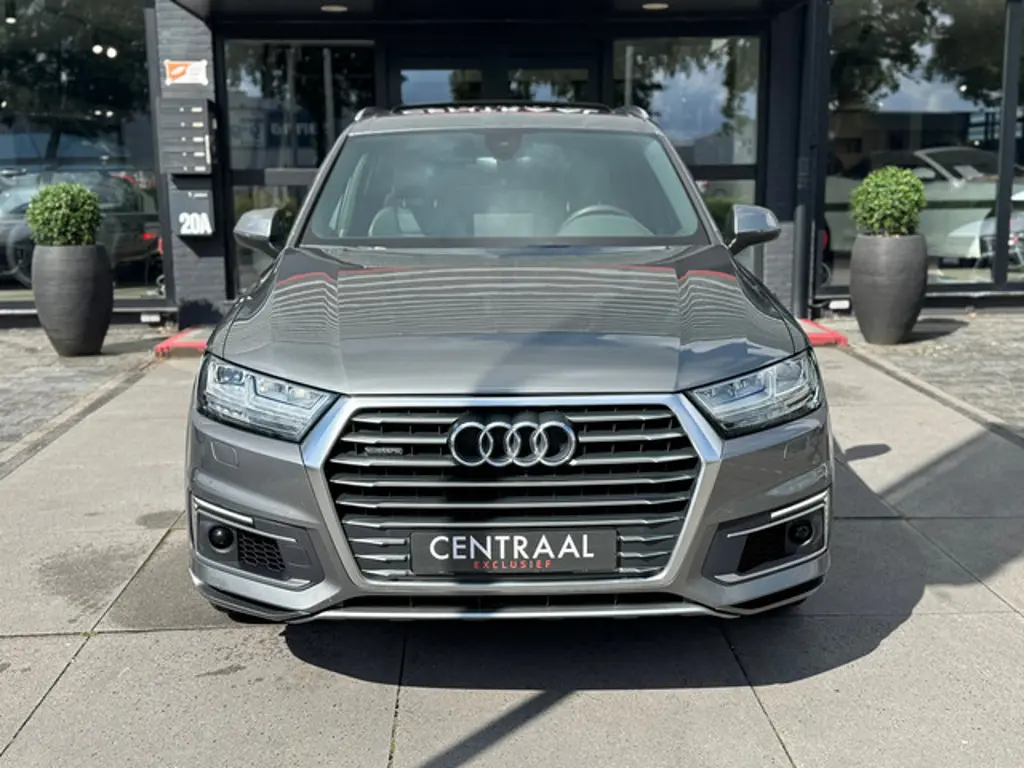 Audi Q7 2