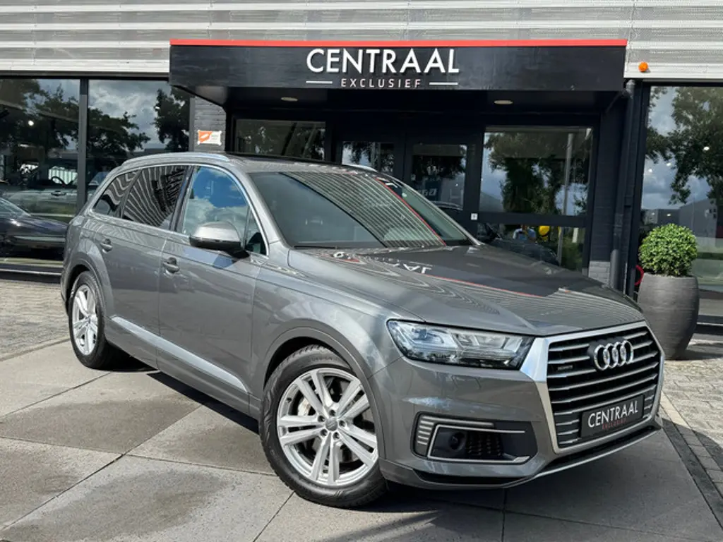 Audi Q7 3