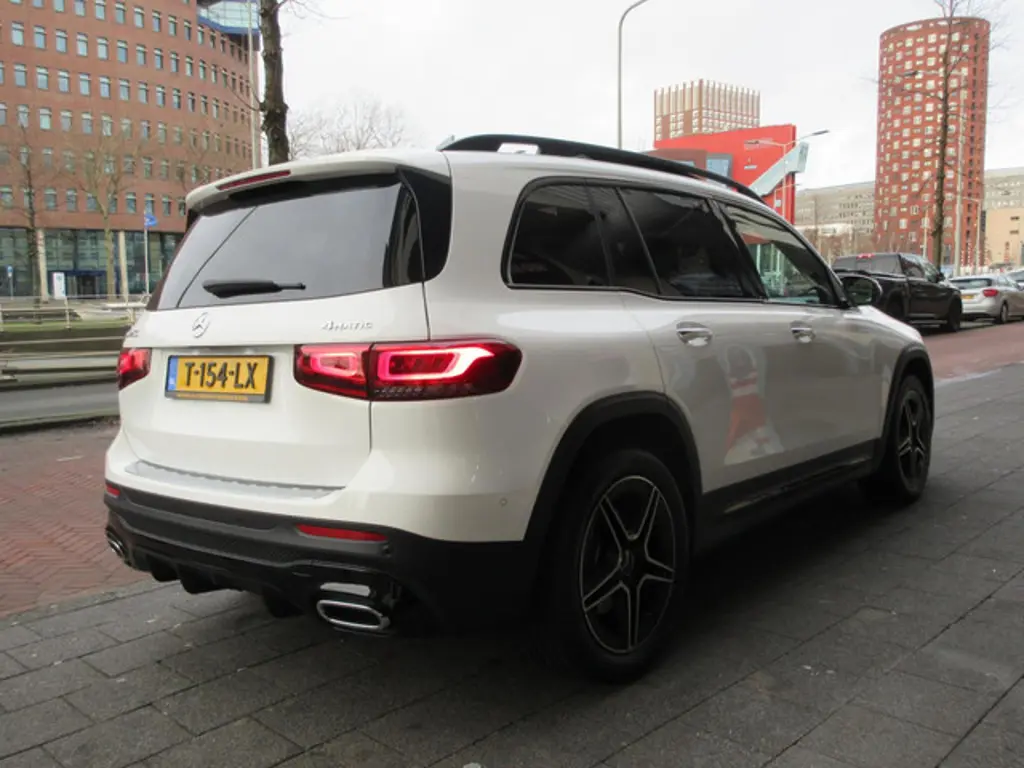 Mercedes-Benz GLB 3