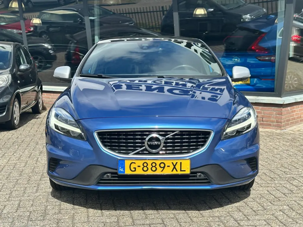 Volvo V40 2