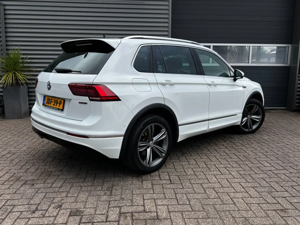 Volkswagen Tiguan 2