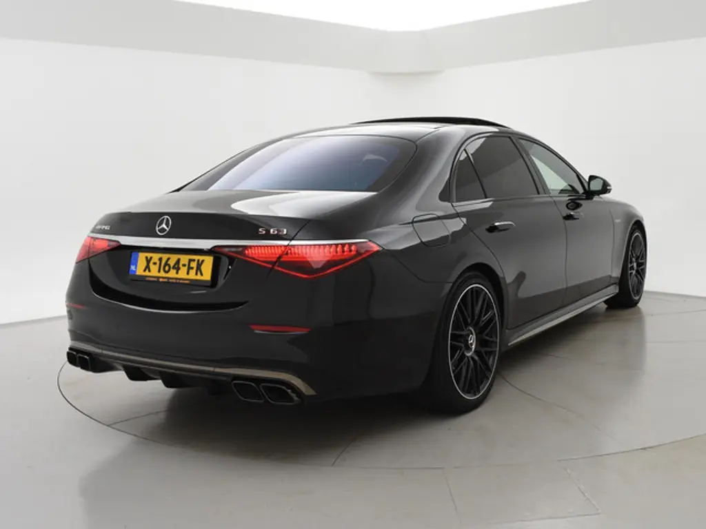 Mercedes-Benz S-Klasse 2