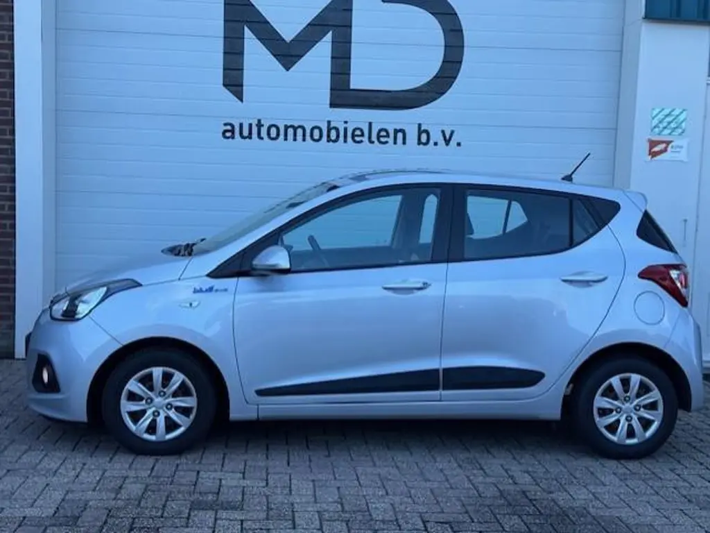 Hyundai i10 3