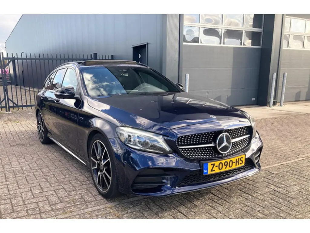 Mercedes-Benz C-Klasse 2
