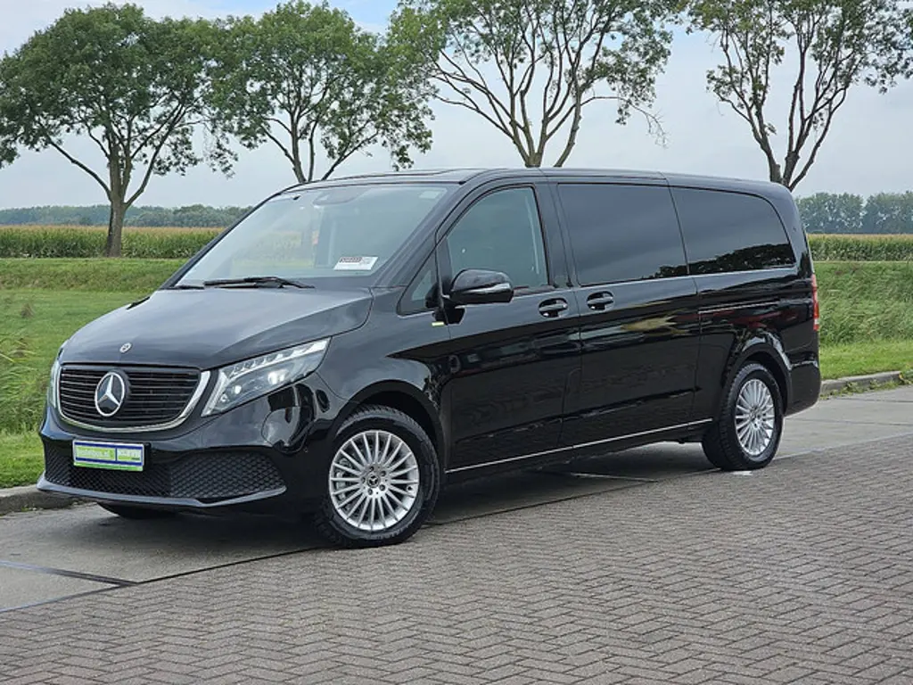 Mercedes-Benz EQV 2