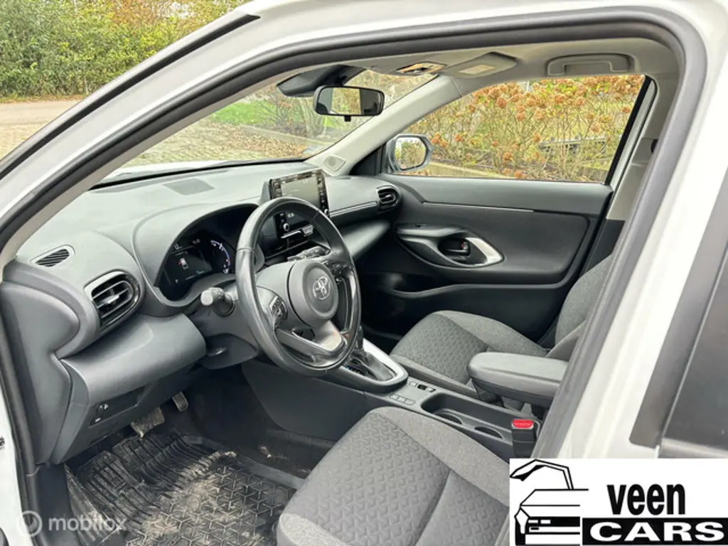 Toyota Yaris Cross 3