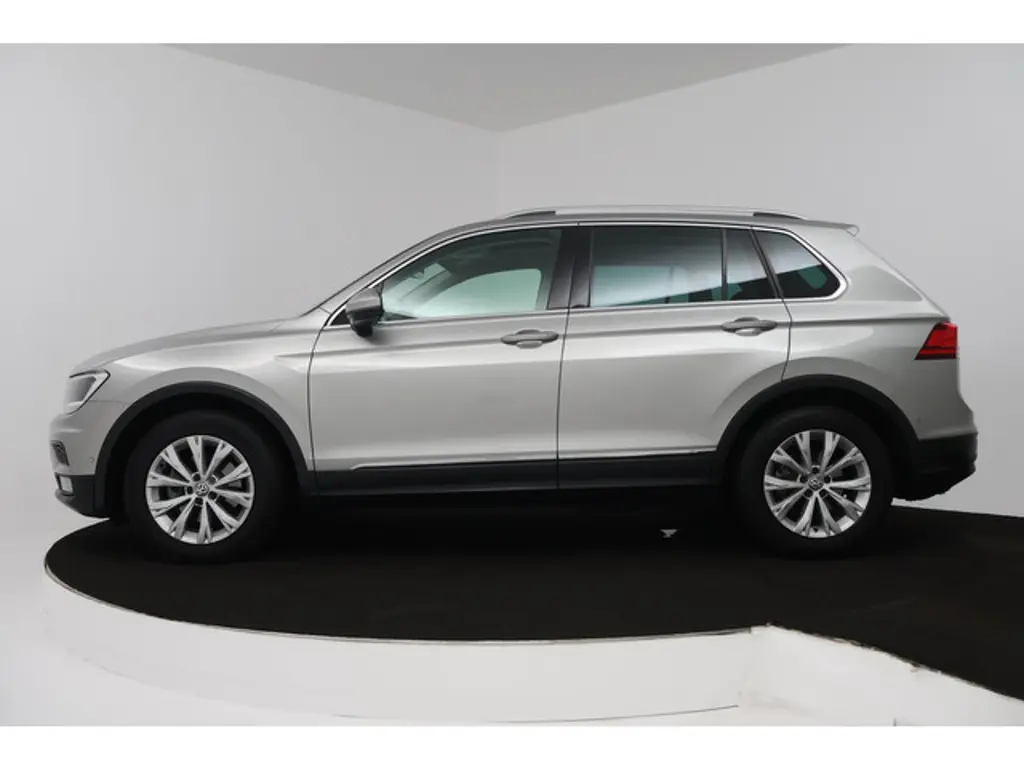 Volkswagen Tiguan 2