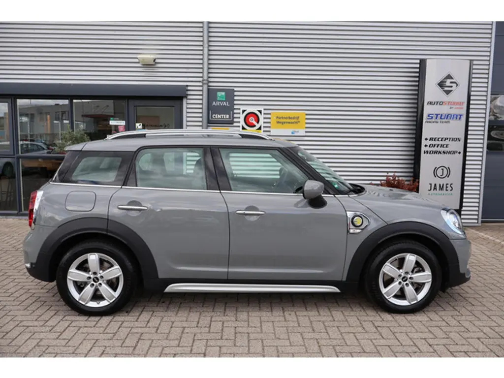 MINI Countryman 2